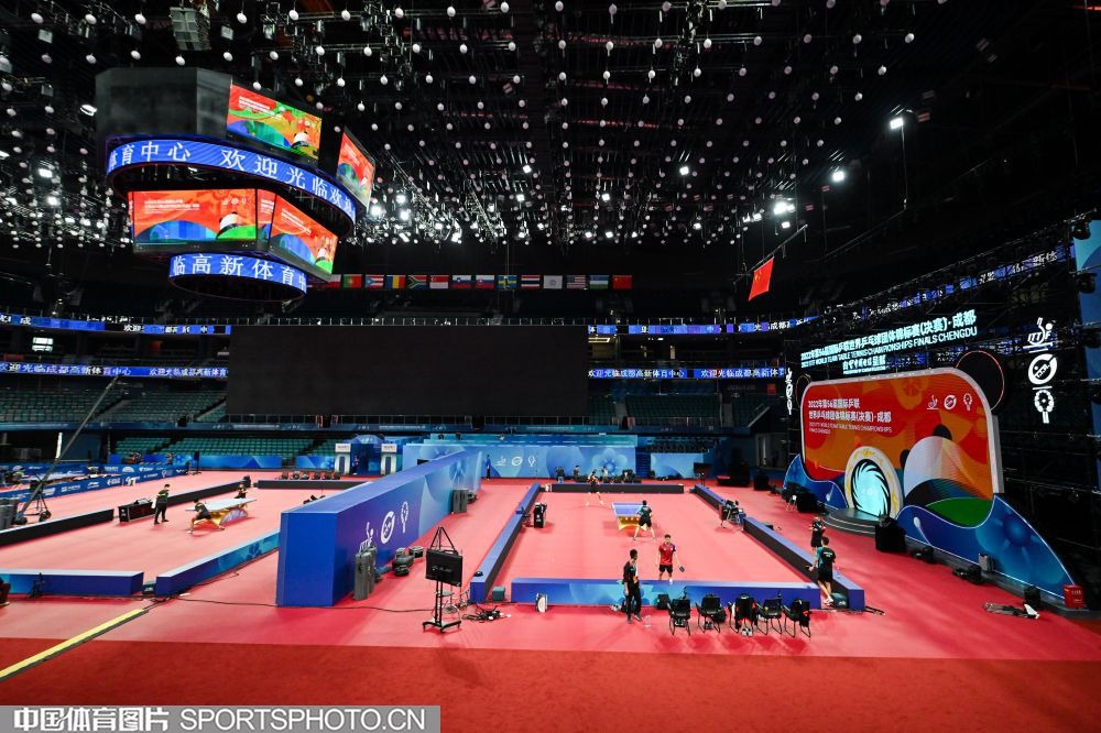 乌度卡发布会公开赞2将！认可戴维森该给地位，点出史密斯重要性